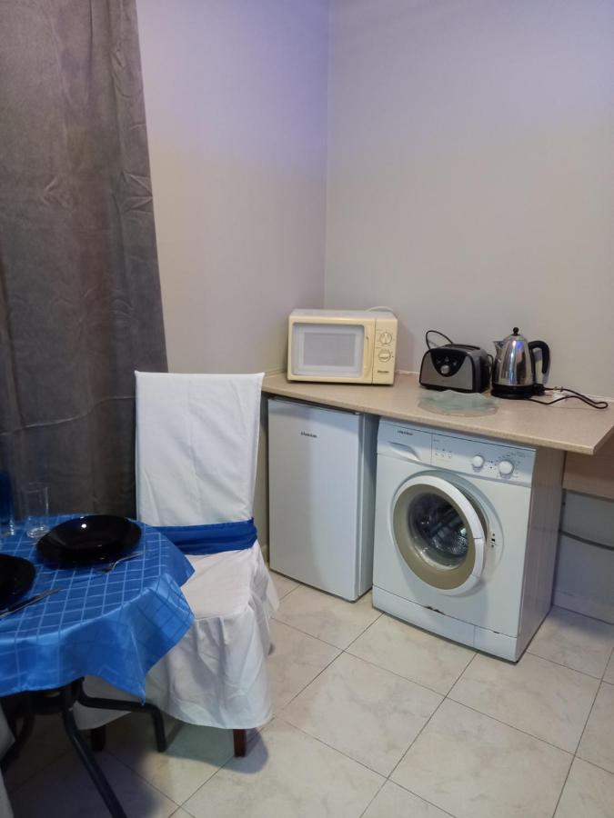 Old Town Studio Apartment Larnaca Eksteriør billede